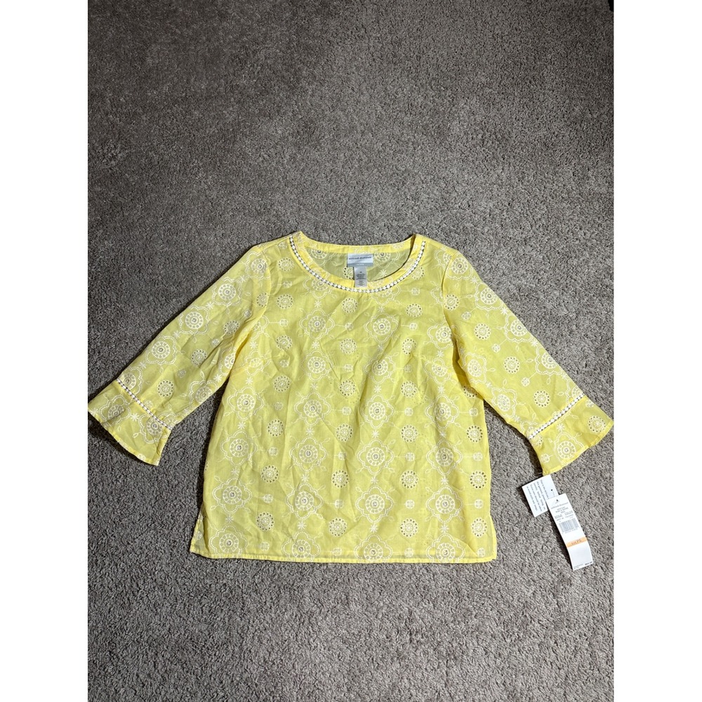 Alfred Dunner Petite Rise & Shine Lemon Yellow Eyelet Cotton Top PS